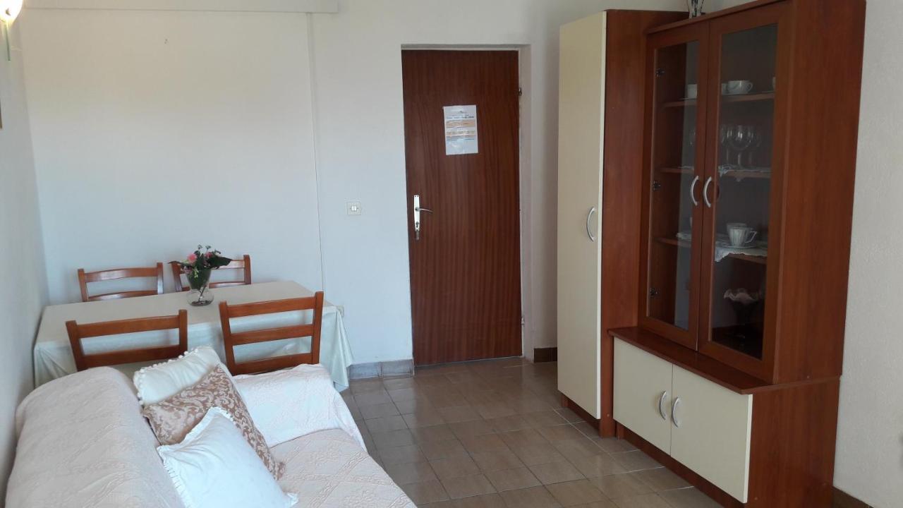 Apartment Bol 13413F Extérieur photo